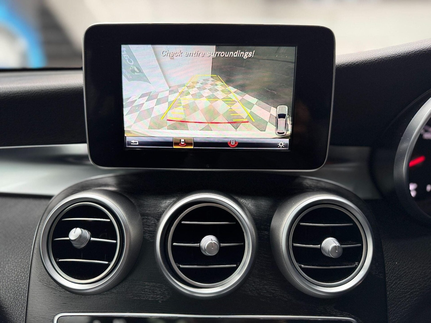 Used Mercedes-Benz GLC 2017 for sale - 77878018: Photo 28