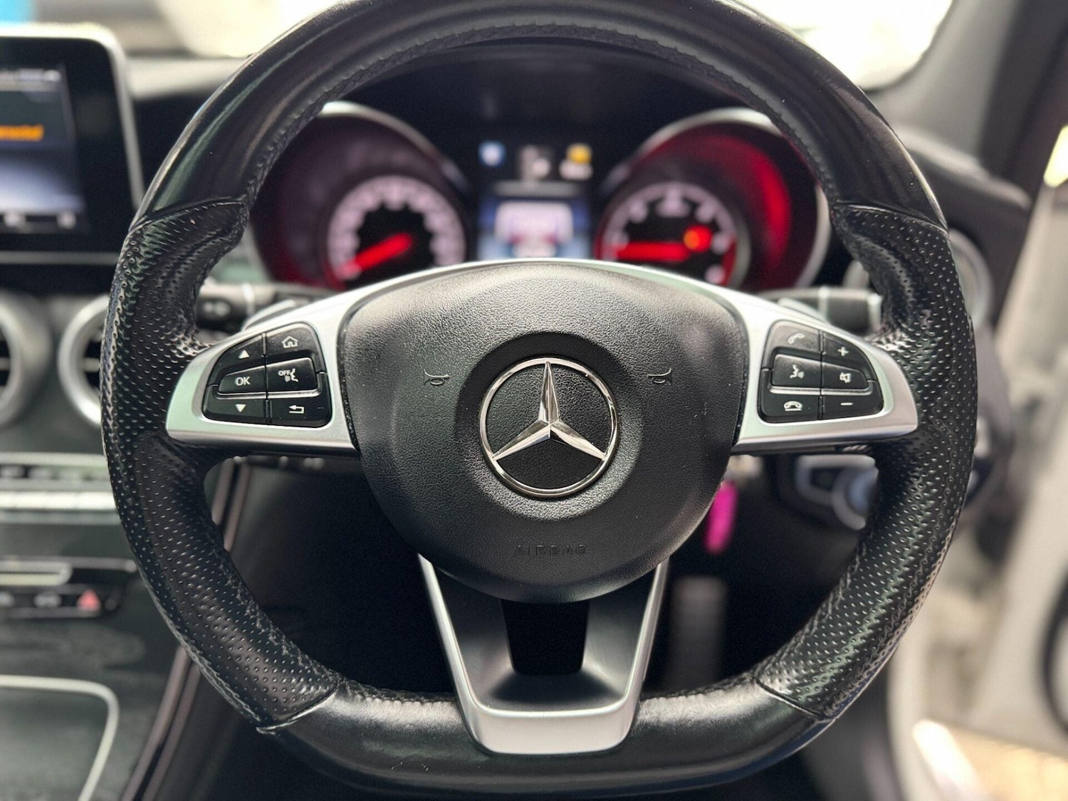 Used Mercedes-Benz GLC 2017 for sale - 77878018: Photo 31