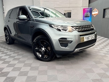 Used Land Rover Discovery Sport 2017 for sale - 79559974: Photo