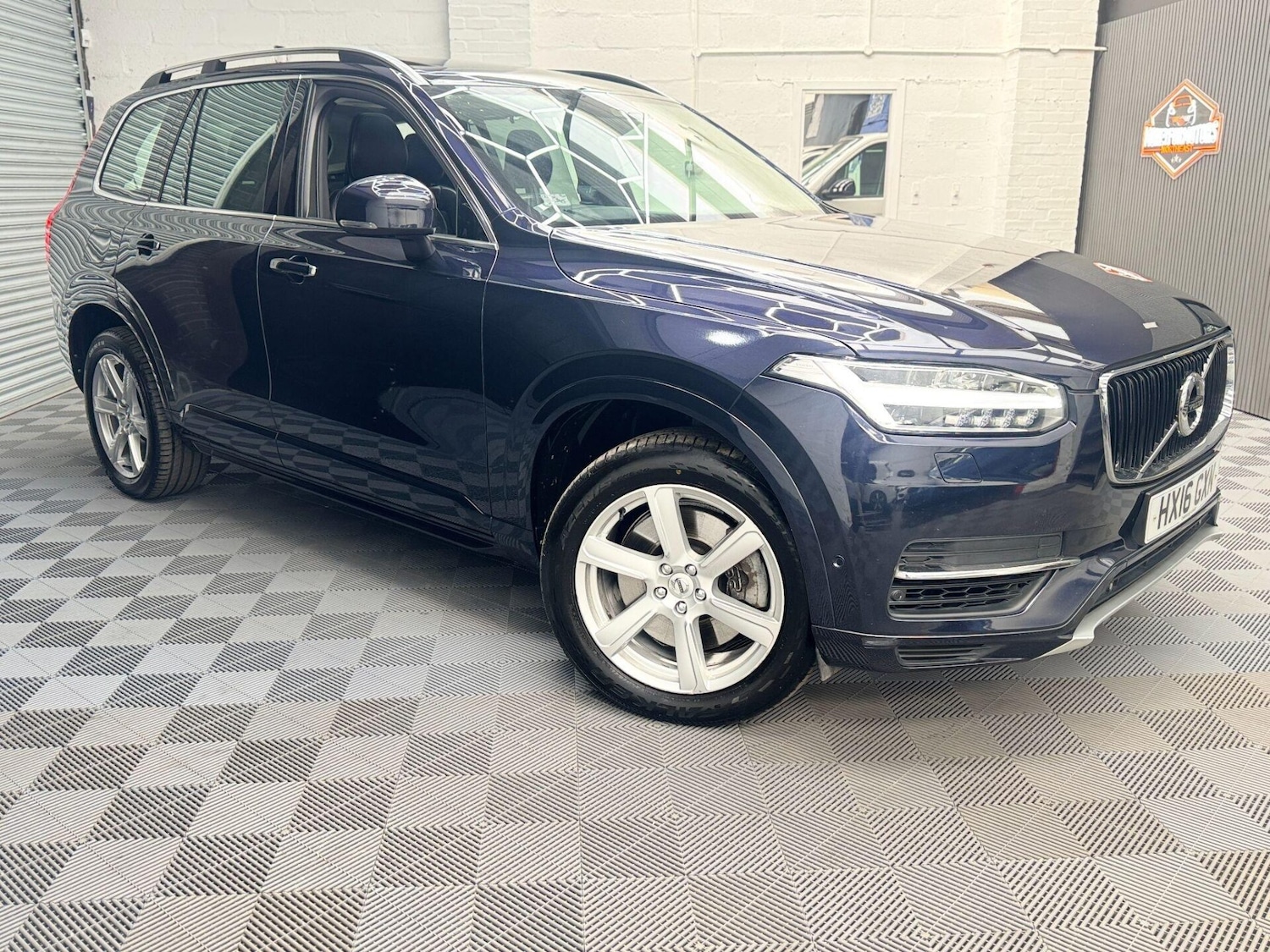 Used Volvo XC90 2016 for sale - 78097929: Photo 2
