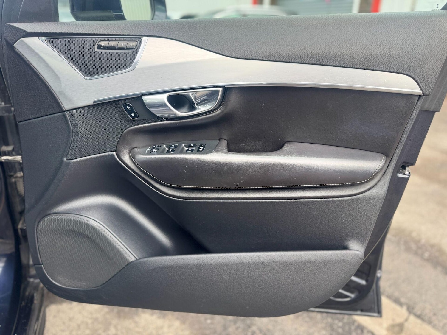 Used Volvo XC90 2016 for sale - 78097929: Photo 46