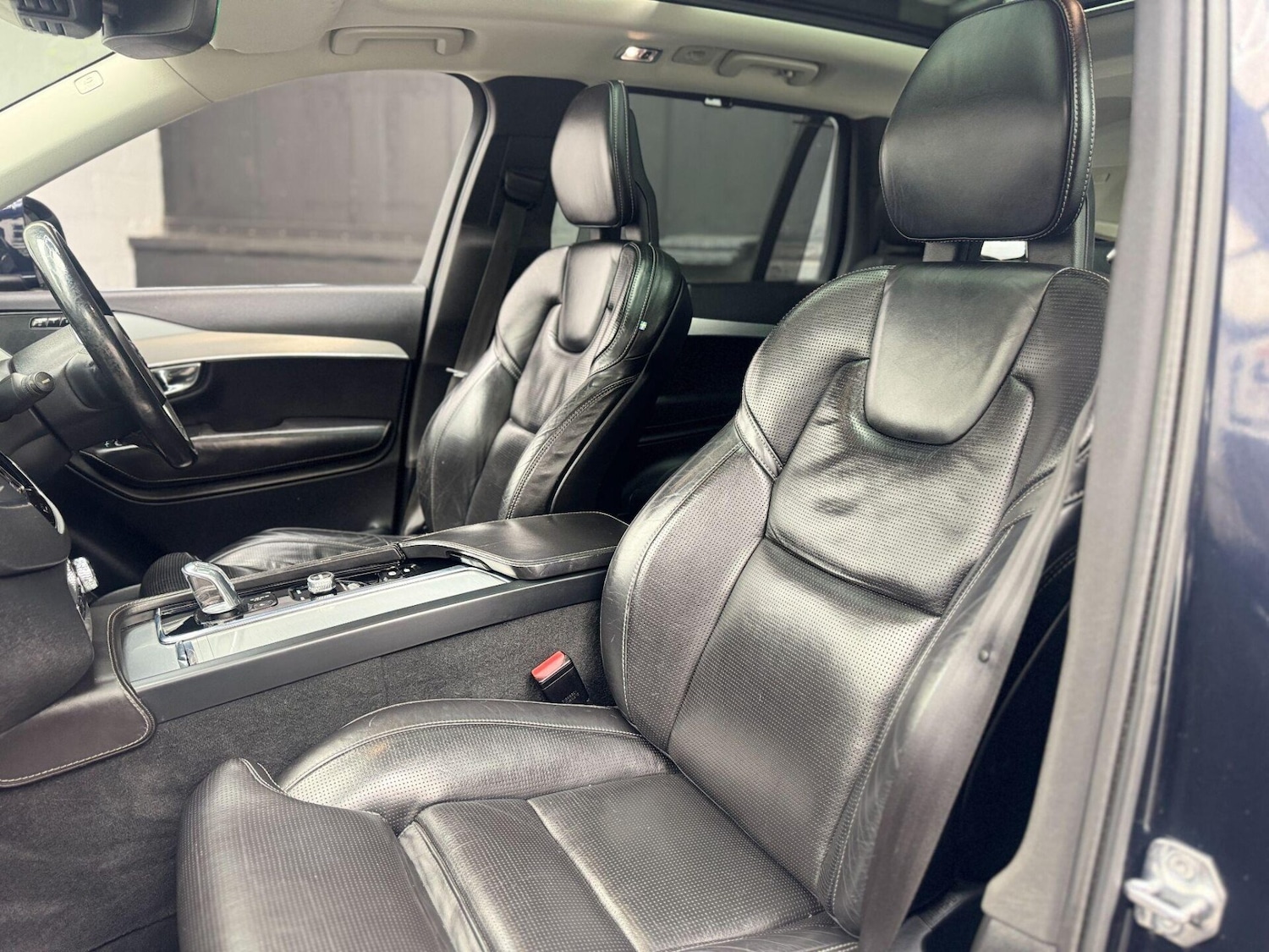 Used Volvo XC90 2016 for sale - 78097929: Photo 59