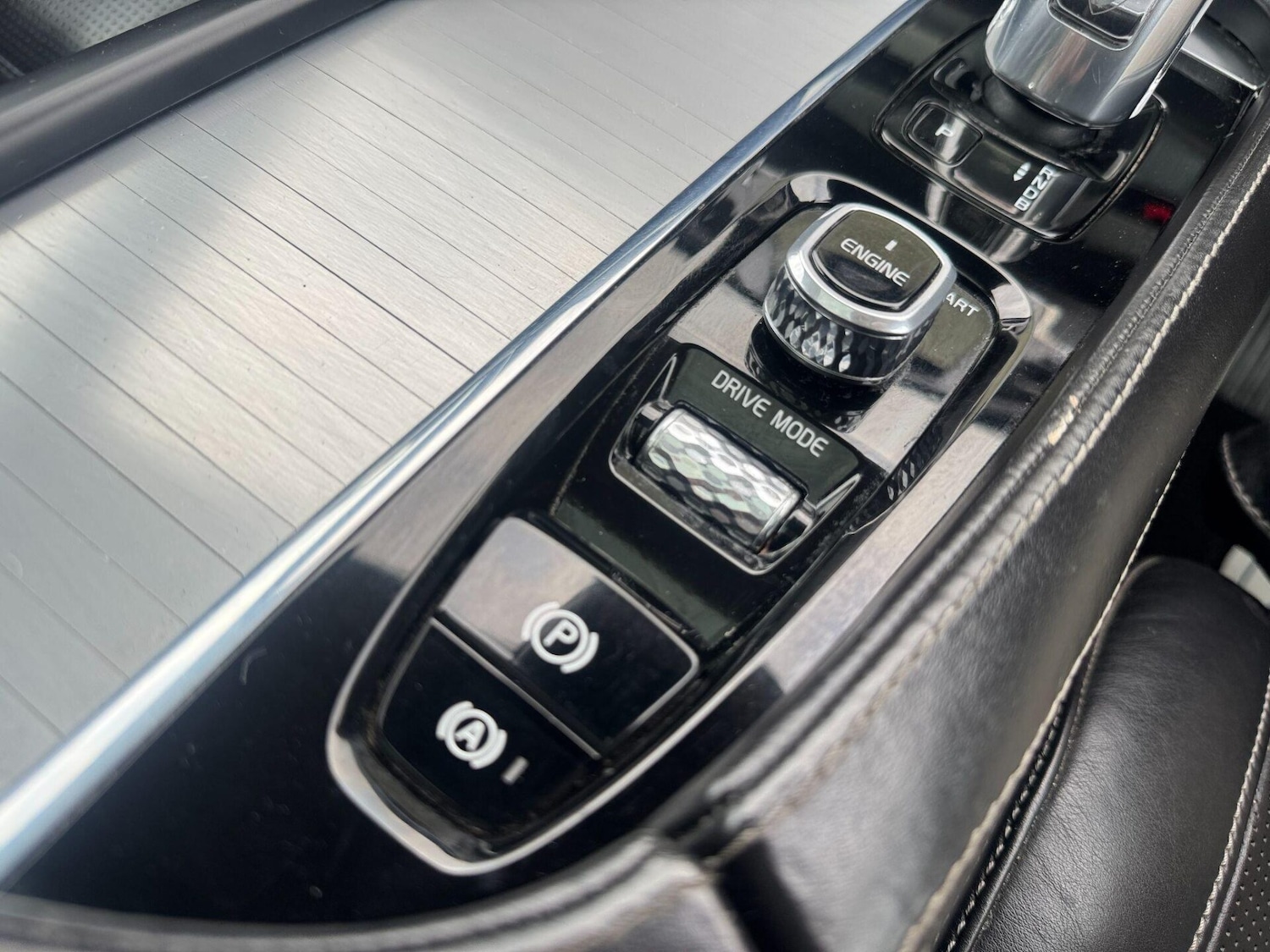 Used Volvo XC90 2016 for sale - 78097929: Photo 64