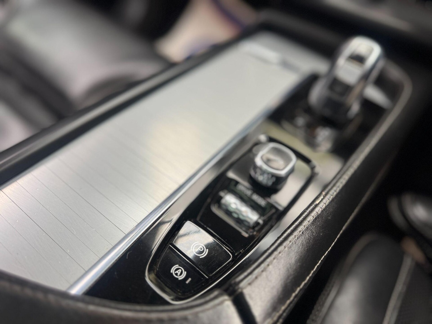 Used Volvo XC90 2016 for sale - 78097929: Photo 70