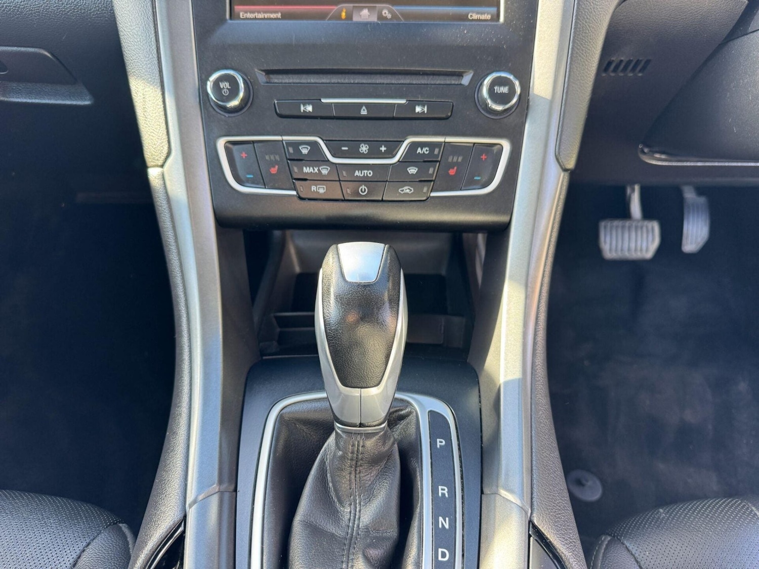 Used Ford Mondeo 2016 for sale - 77919209: Photo 18