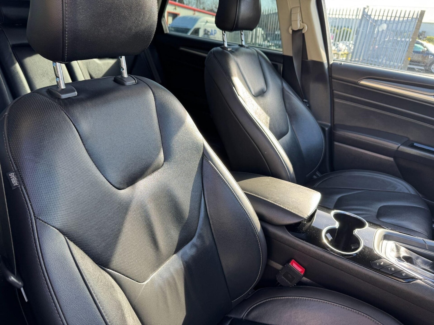 Used Ford Mondeo 2016 for sale - 77919209: Photo 22