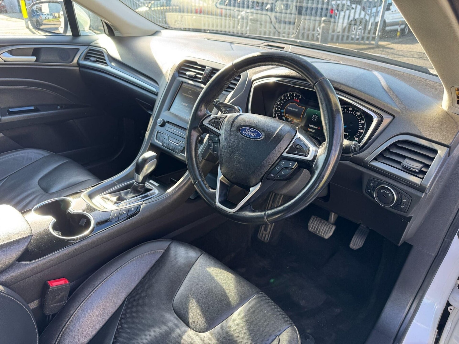 Used Ford Mondeo 2016 for sale - 77919209: Photo 24