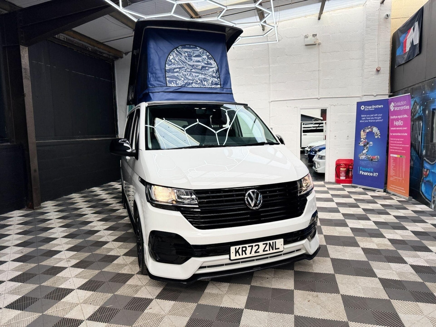 Used Volkswagen Transporter 2023 for sale - 77878037: Photo 11