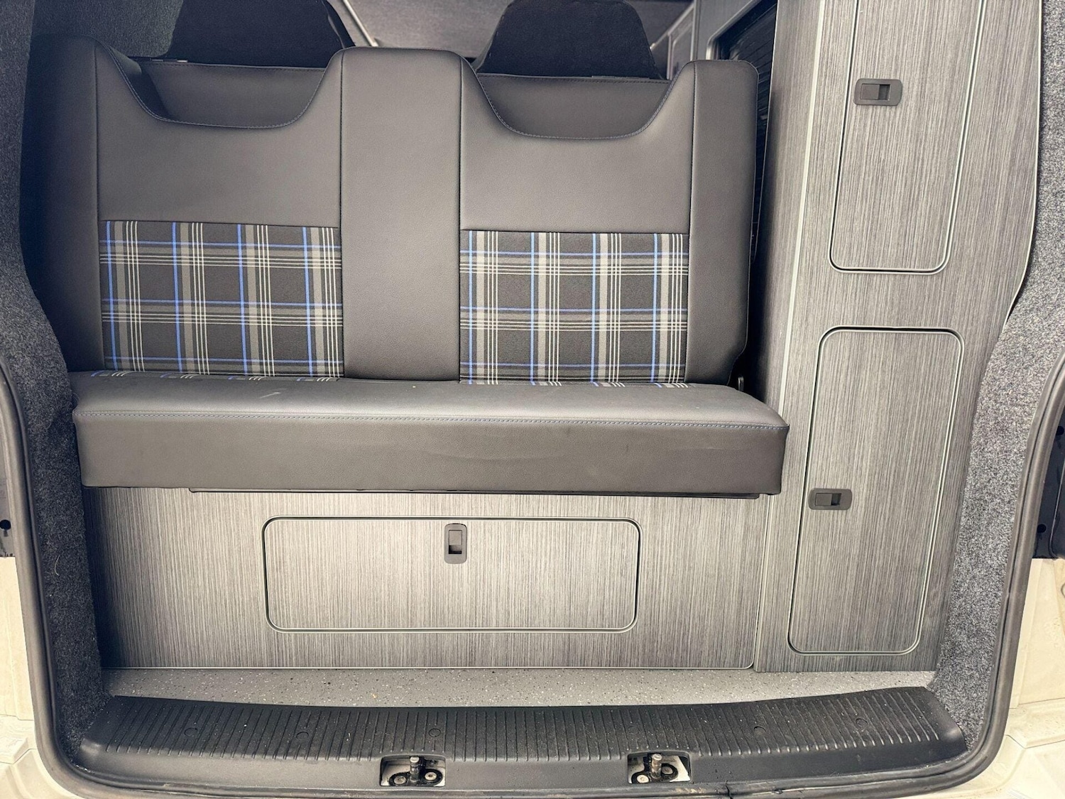 Used Volkswagen Transporter 2023 for sale - 77878037: Photo 32