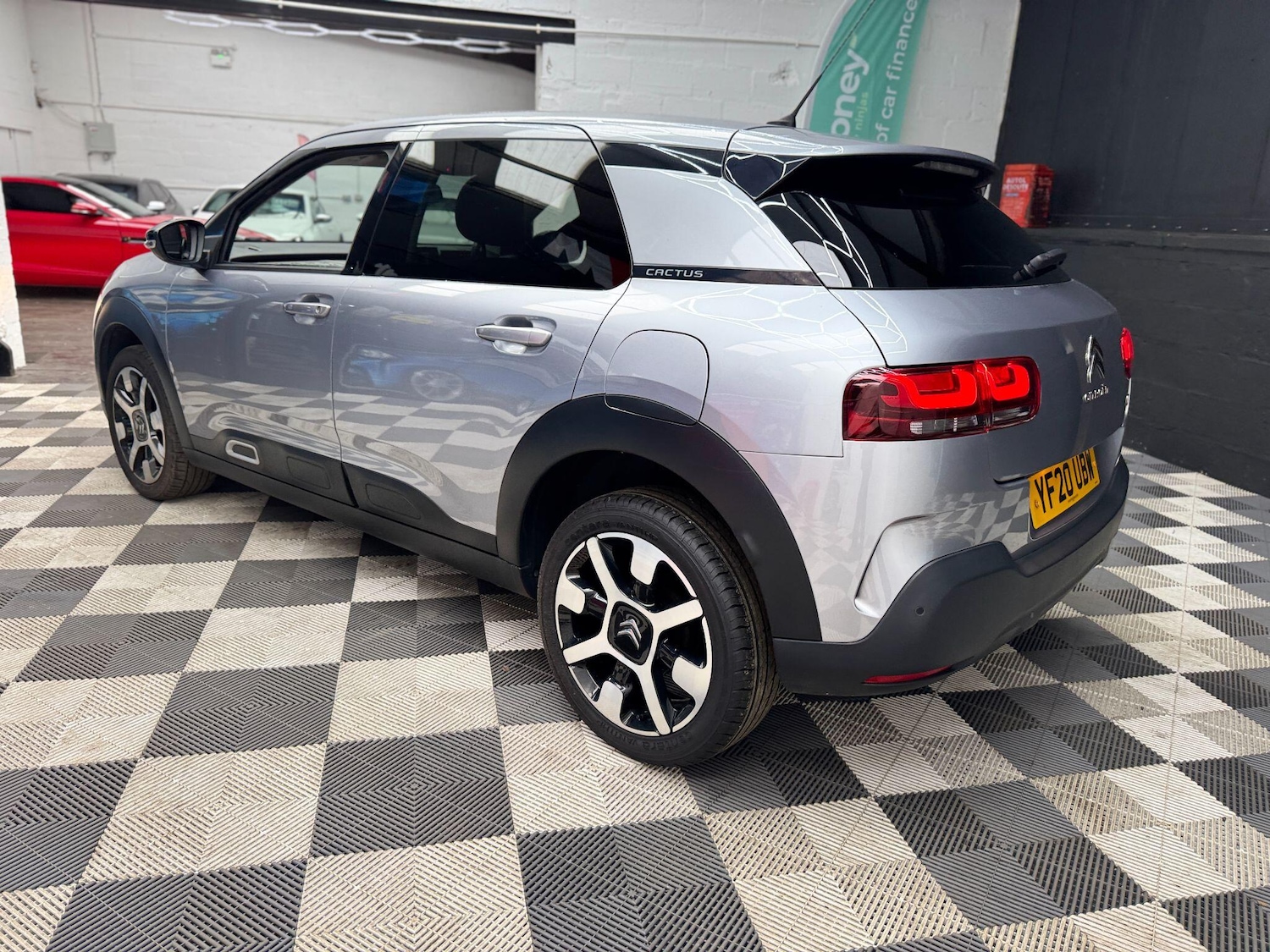 Used Citroen C4 Cactus 2020 for sale - 77612294: Photo 17
