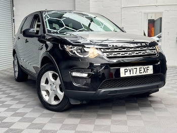 Used Land Rover Discovery Sport 2017 for sale - 79571971: Photo