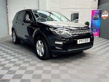 Used Land Rover Discovery Sport 2017 for sale - 79571971: Photo
