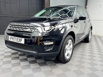 Used Land Rover Discovery Sport 2017 for sale - 79571971: Photo