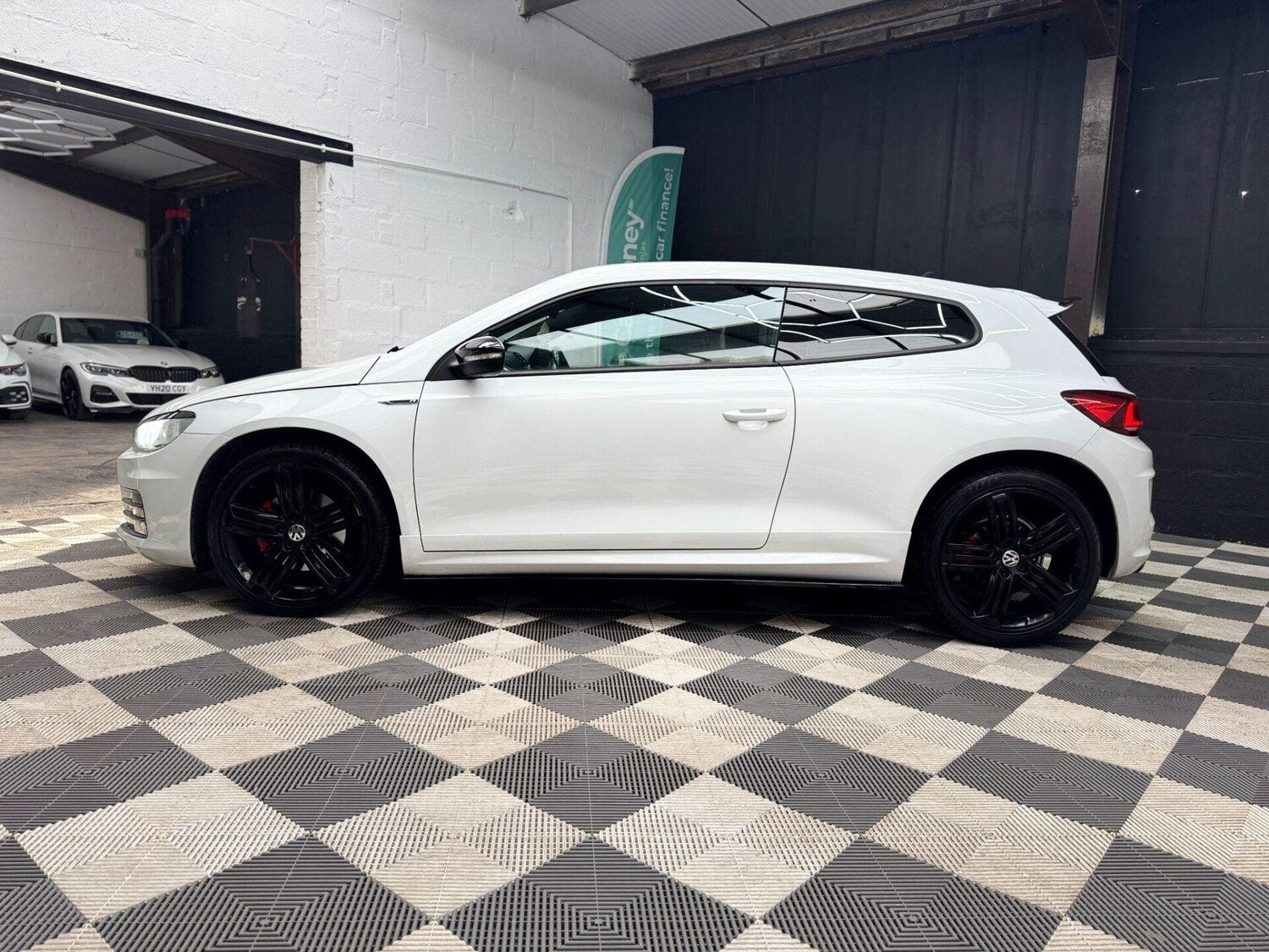 Used Volkswagen Scirocco 2016 for sale - 77878052: Photo 16