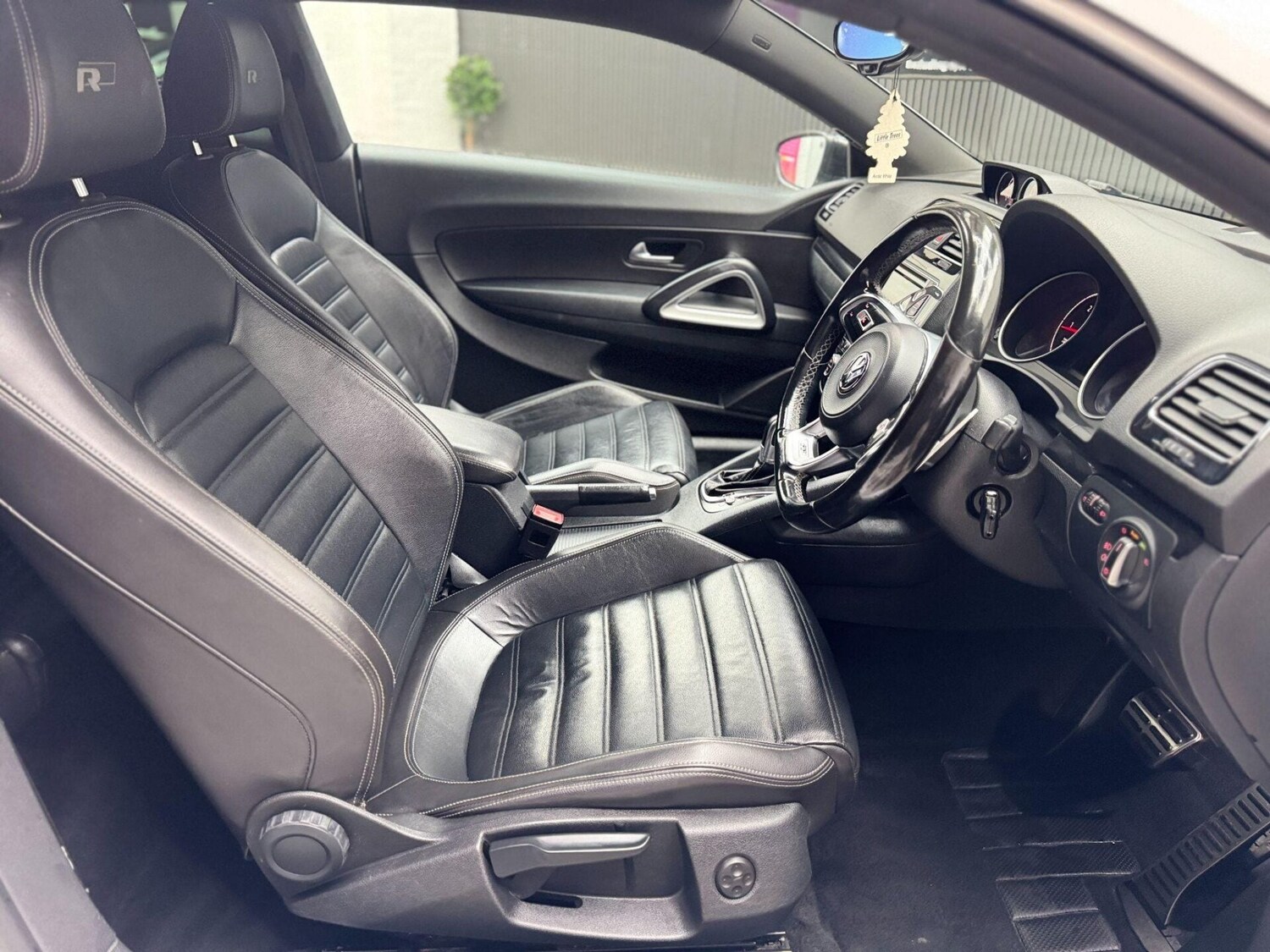 Used Volkswagen Scirocco 2016 for sale - 77878052: Photo 26