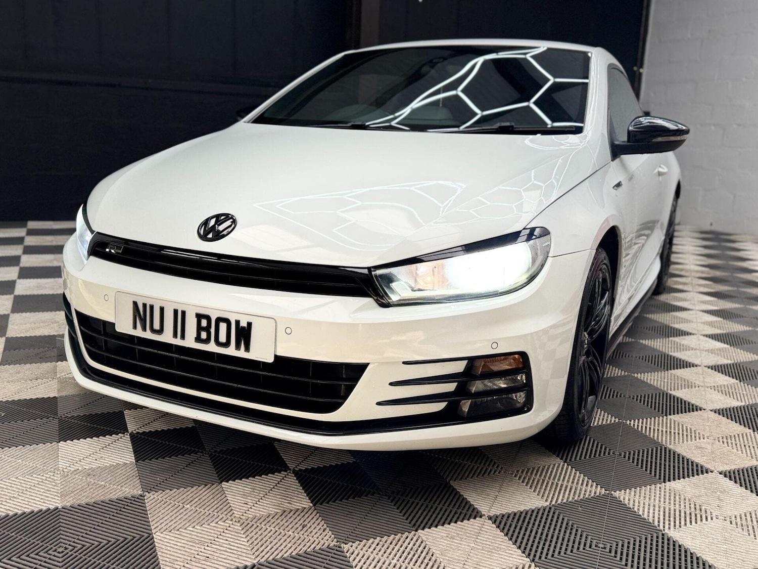 Used Volkswagen Scirocco 2016 for sale - 77878052: Photo 3
