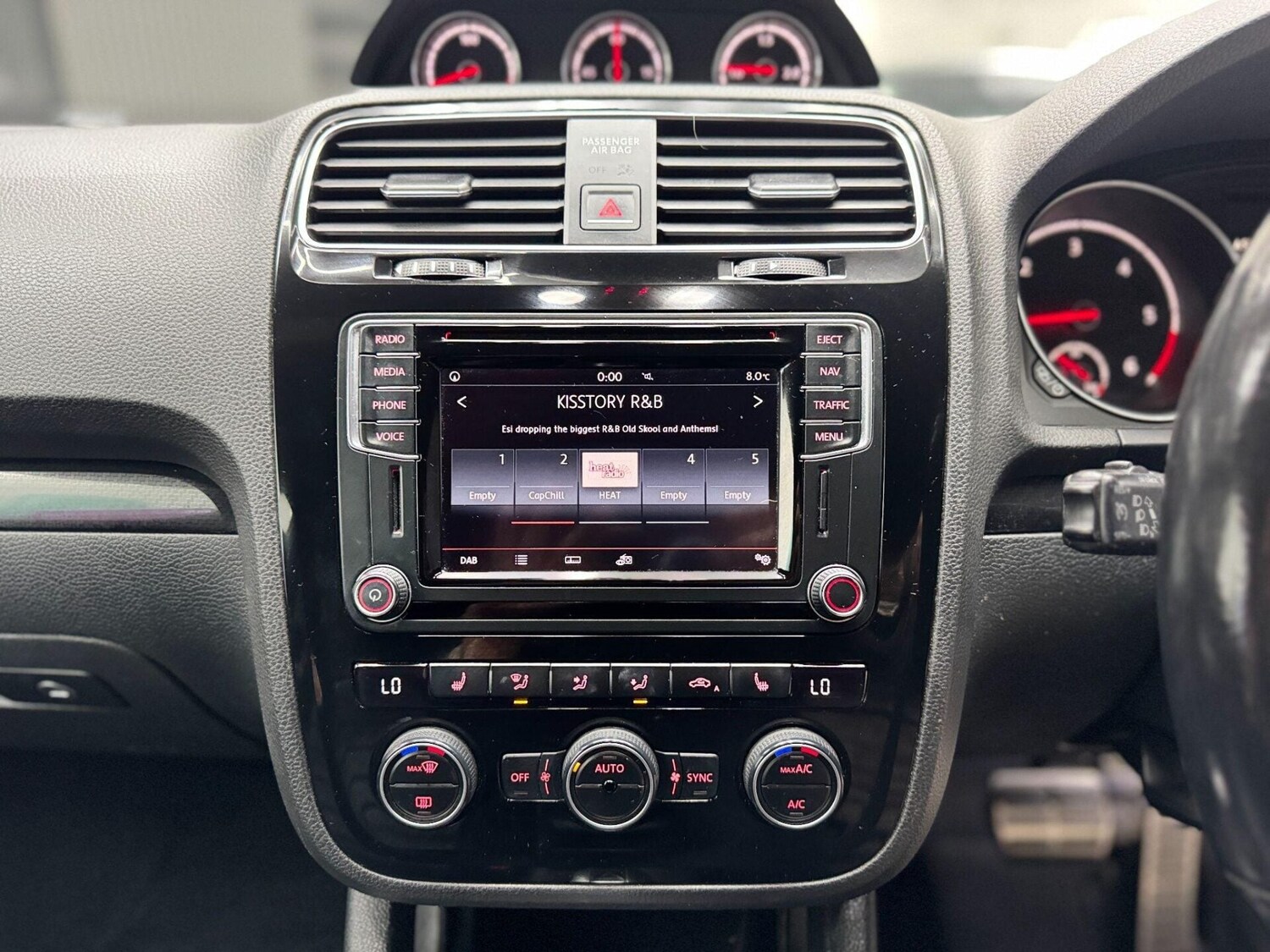 Used Volkswagen Scirocco 2016 for sale - 77878052: Photo 31