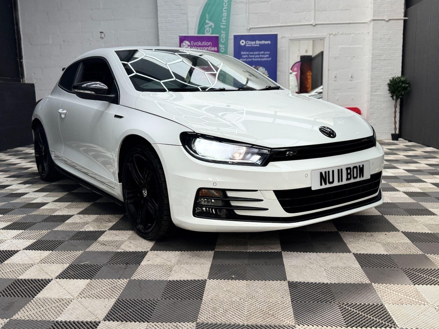 Used Volkswagen Scirocco 2016 for sale - 77878052: Photo 7