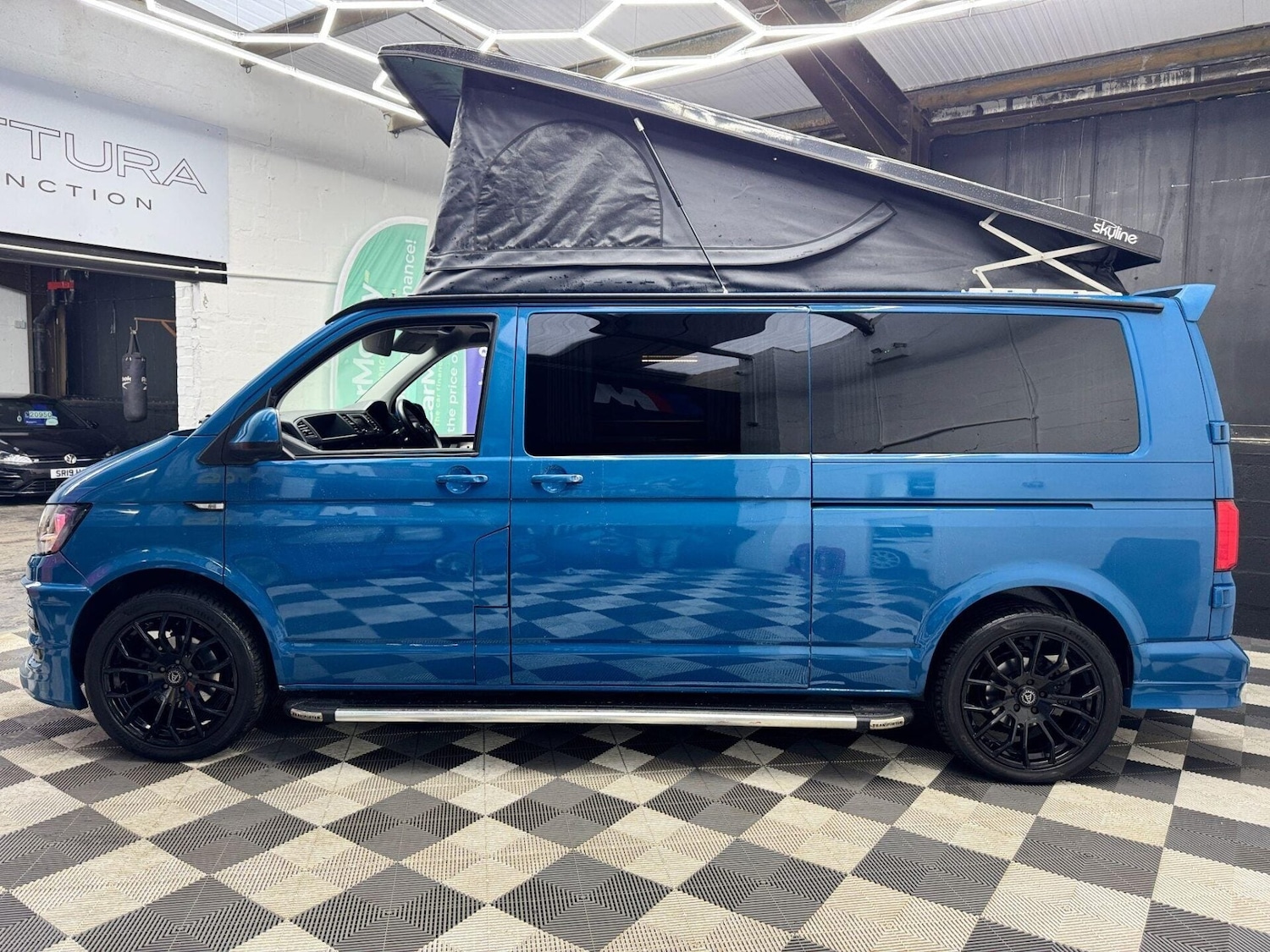 Used Volkswagen Transporter 2016 for sale - 77878006: Photo 15