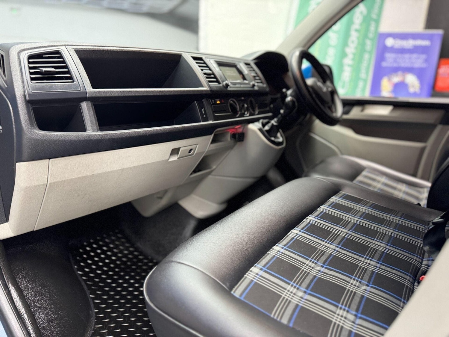 Used Volkswagen Transporter 2016 for sale - 77878006: Photo 22