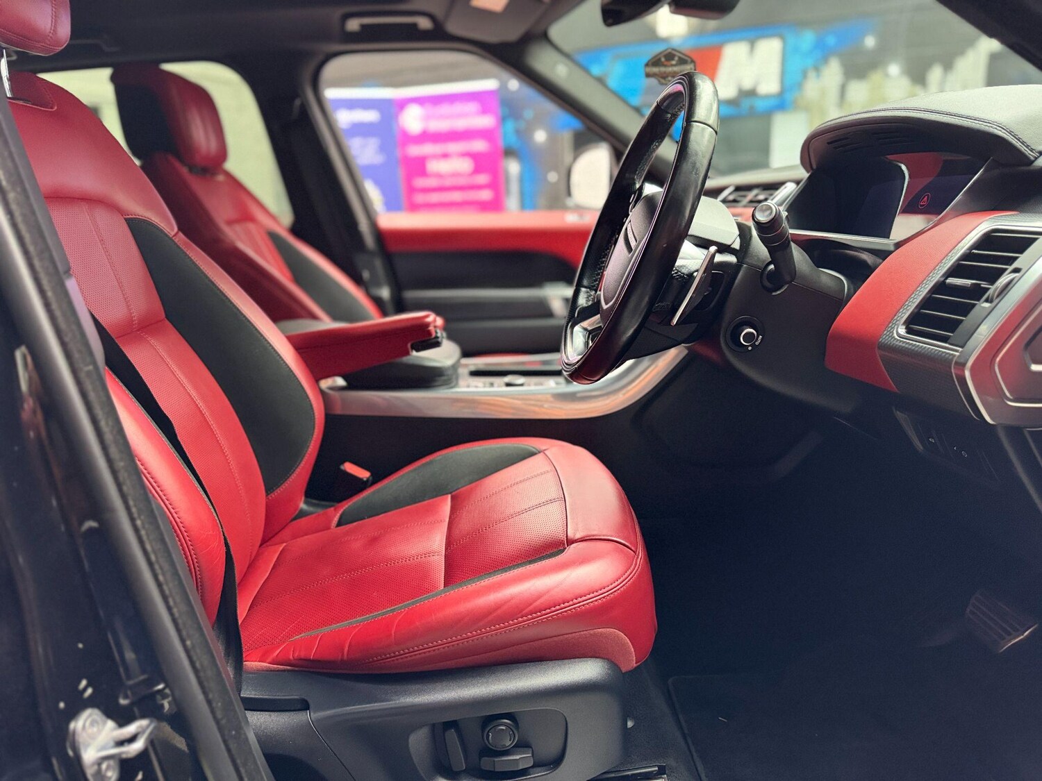 Used Land Rover Range Rover Sport 2018 for sale - 77611638: Photo 18