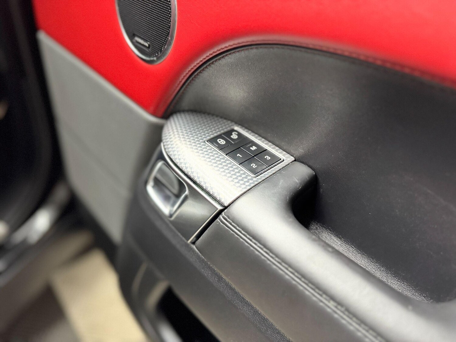 Used Land Rover Range Rover Sport 2018 for sale - 77611638: Photo 22