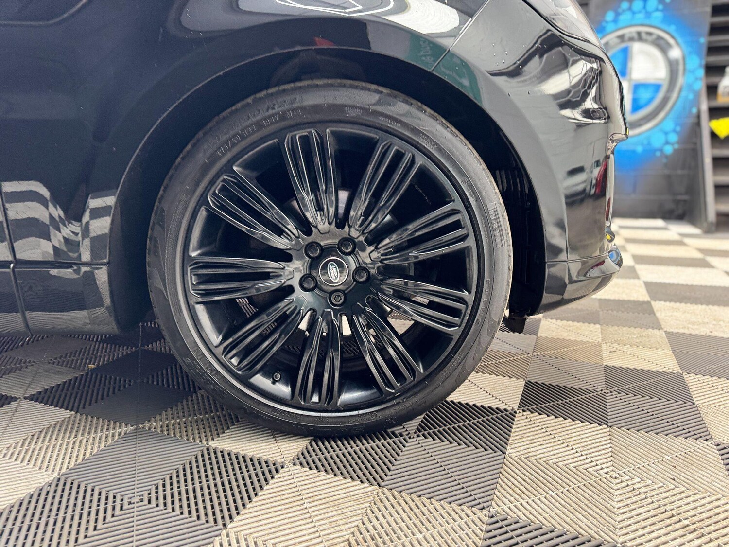 Used Land Rover Range Rover Sport 2018 for sale - 77611638: Photo 28