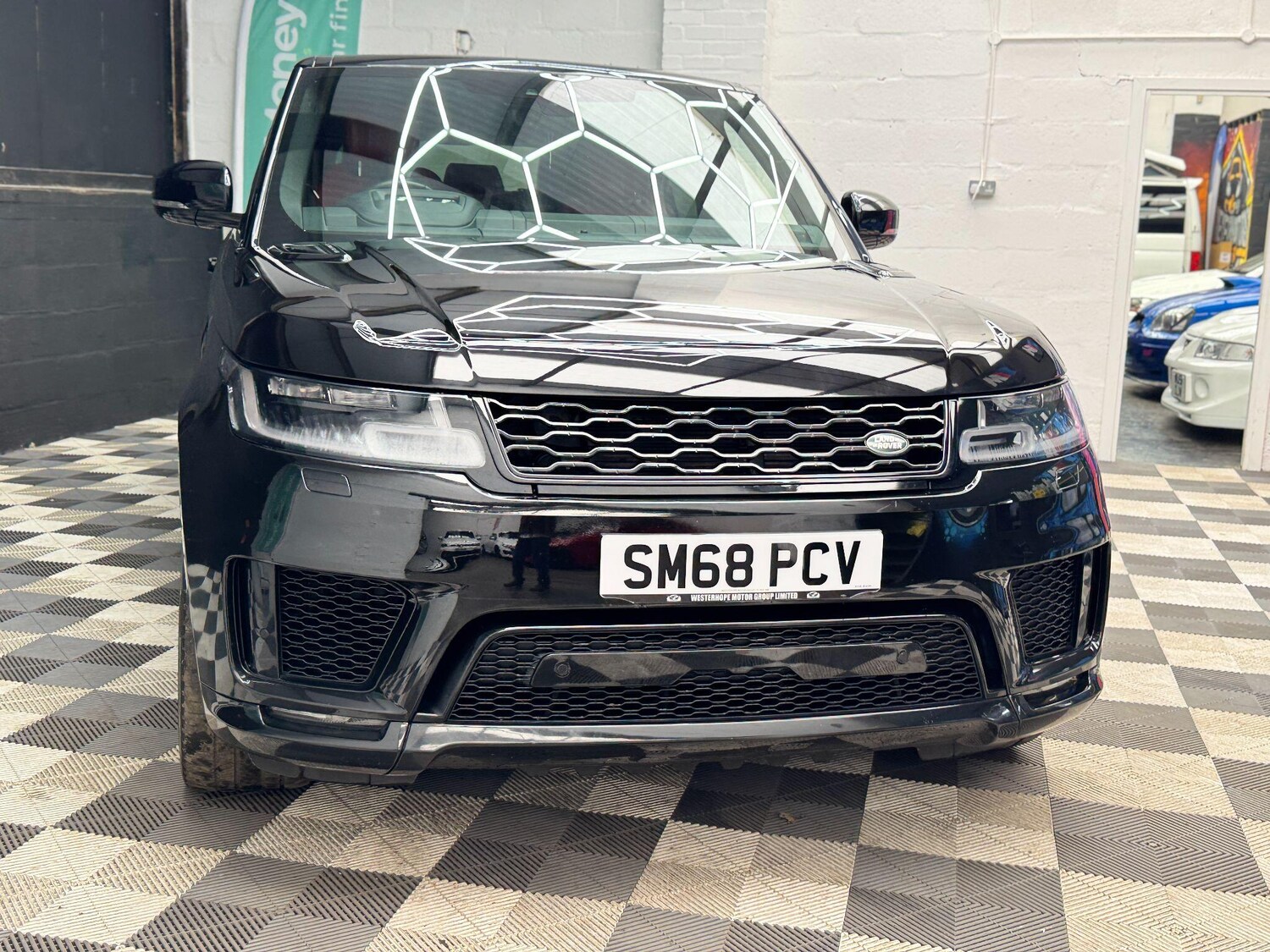 Used Land Rover Range Rover Sport 2018 for sale - 77611638: Photo 9