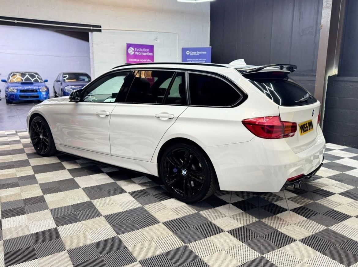 Used BMW 3 Series 2015 for sale - 77878031: Photo 2