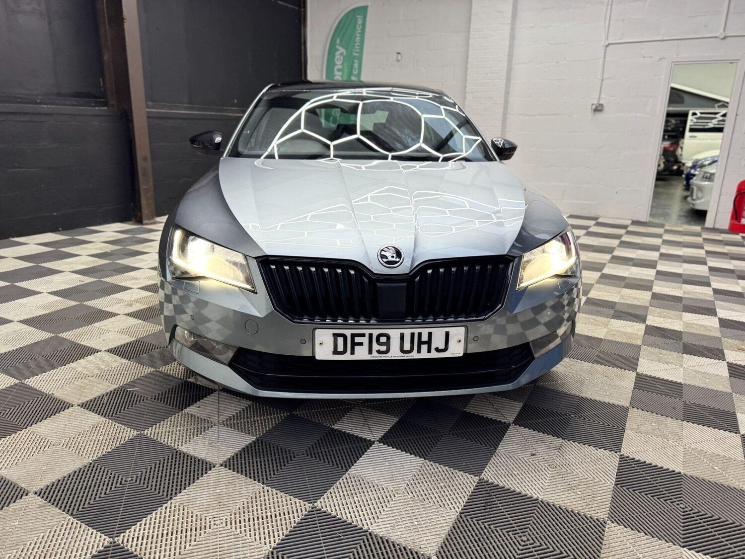 Used Skoda Superb 2019 for sale - 77878003: Photo 11