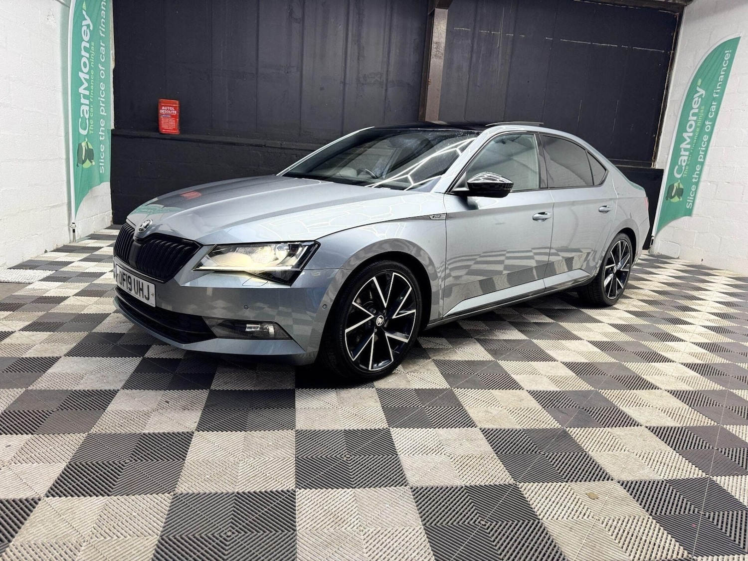 Used Skoda Superb 2019 for sale - 77878003: Photo 4