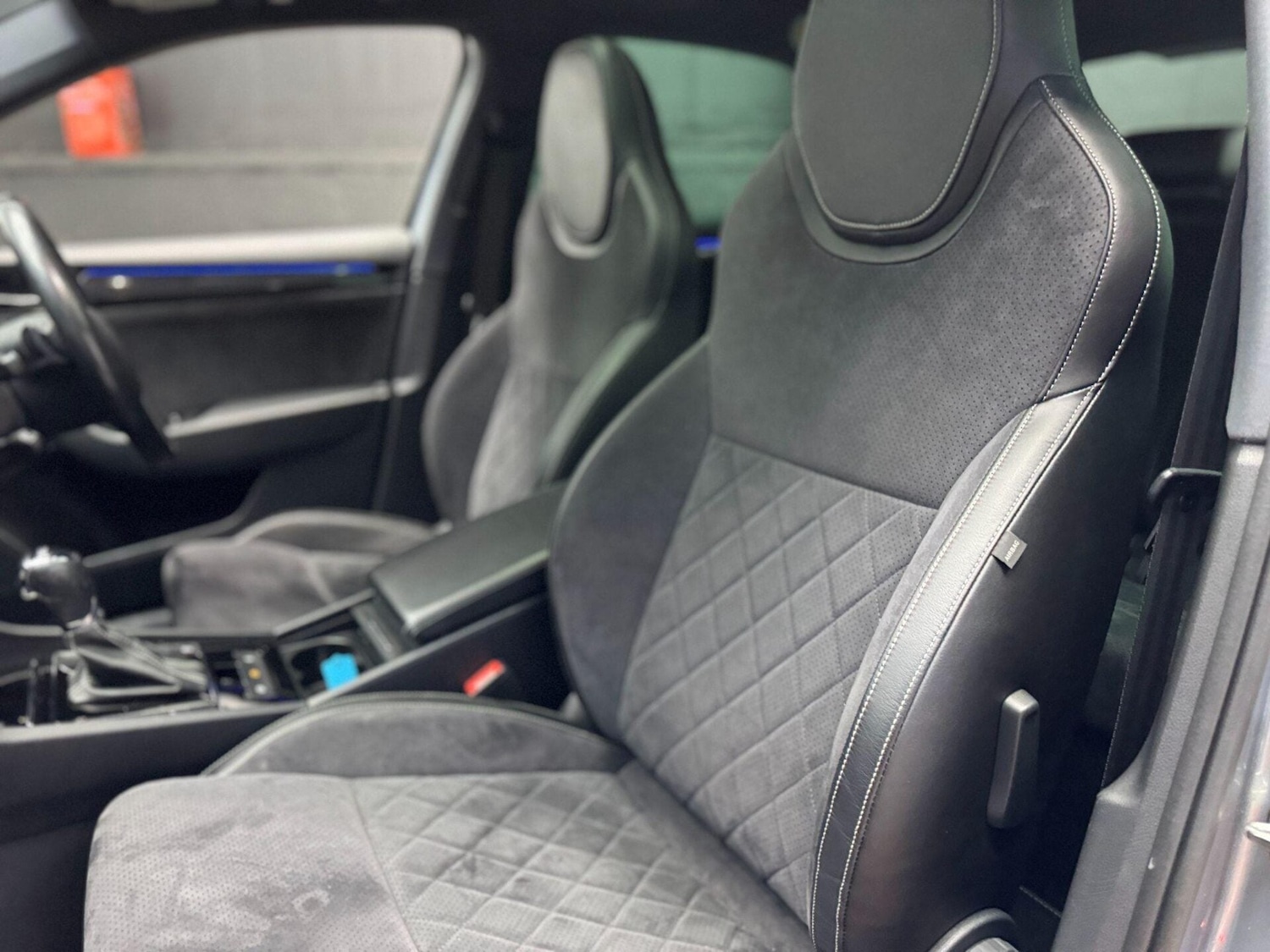 Used Skoda Superb 2019 for sale - 77878003: Photo 50