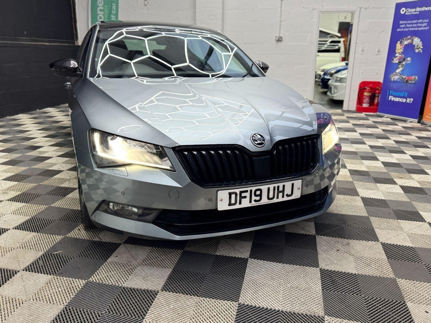 Used Skoda Superb 2019 for sale - 77878003: Photo 9