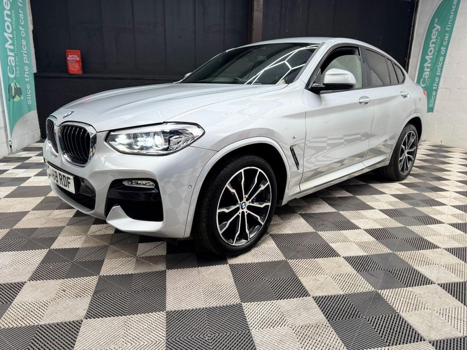 Used BMW X4 2019 for sale - 77878001: Photo 12