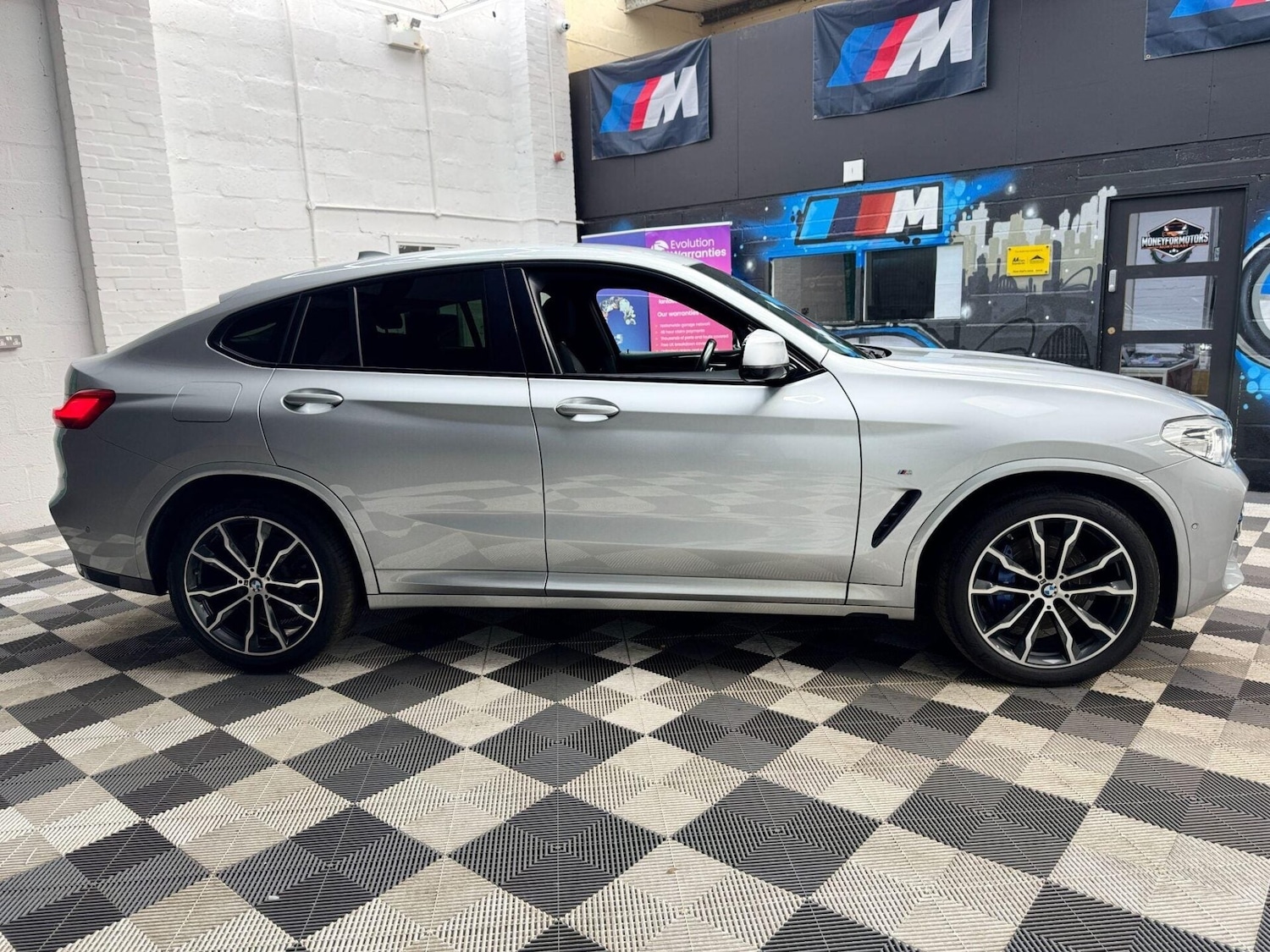 Used BMW X4 2019 for sale - 77878001: Photo 18