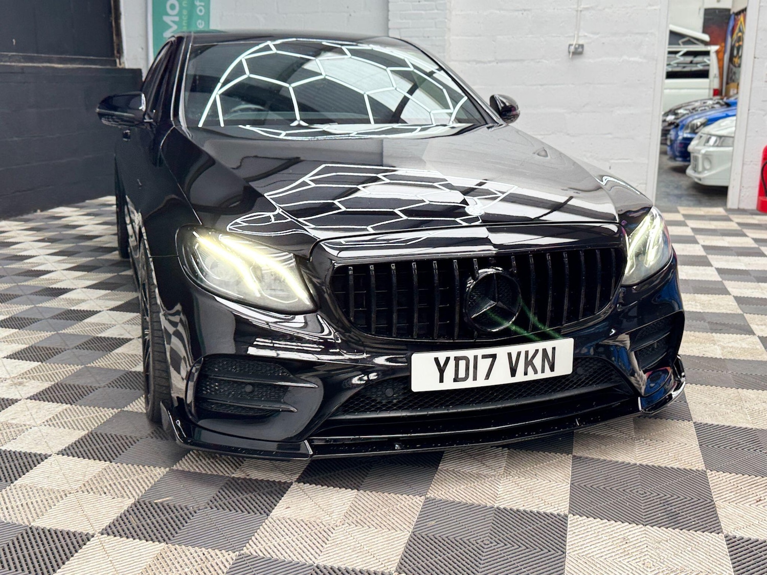 Used Mercedes-Benz E Class 2017 for sale - 77612710: Photo 5