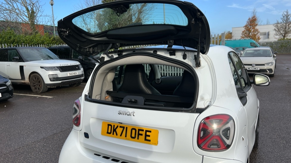 Used smart fortwo 2021 for sale - 76738081: Photo 17