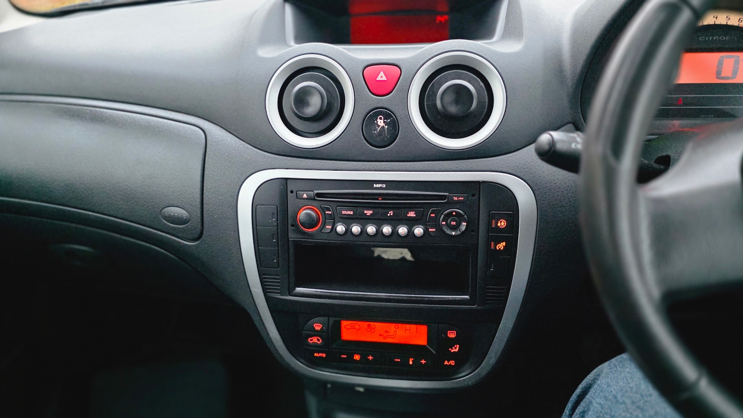 Used Citroen C3 2008 for sale - 77744477: Photo 22