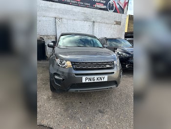 Land Rover Discovery Sport feature image