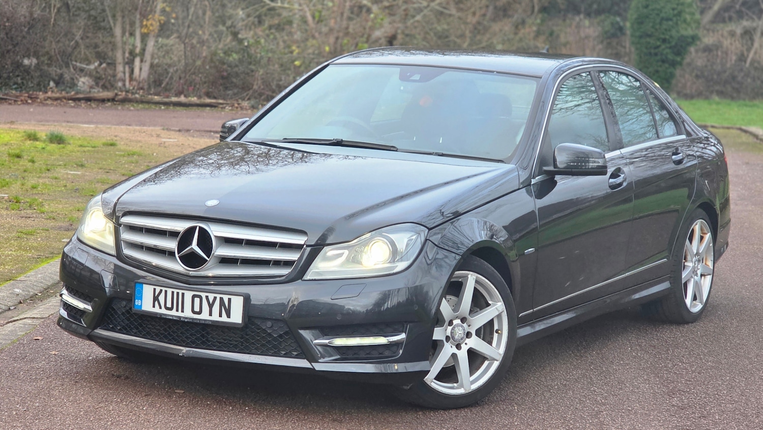 Used Mercedes-Benz C Class 2011 for sale - 77381729: Photo 2