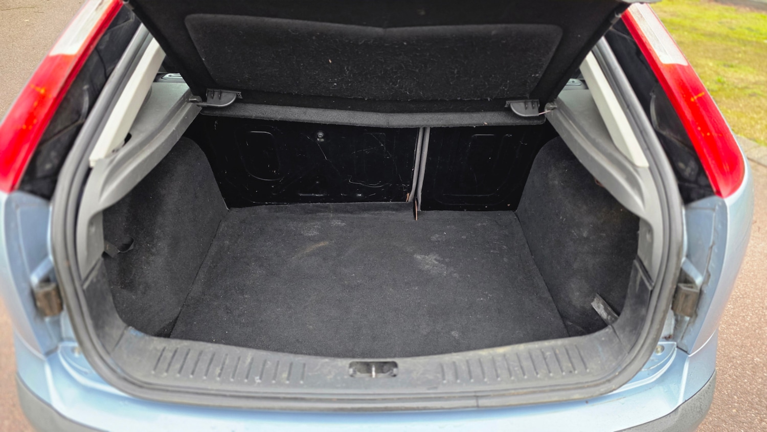 Used Ford Focus 2005 for sale - 77300539: Photo 14