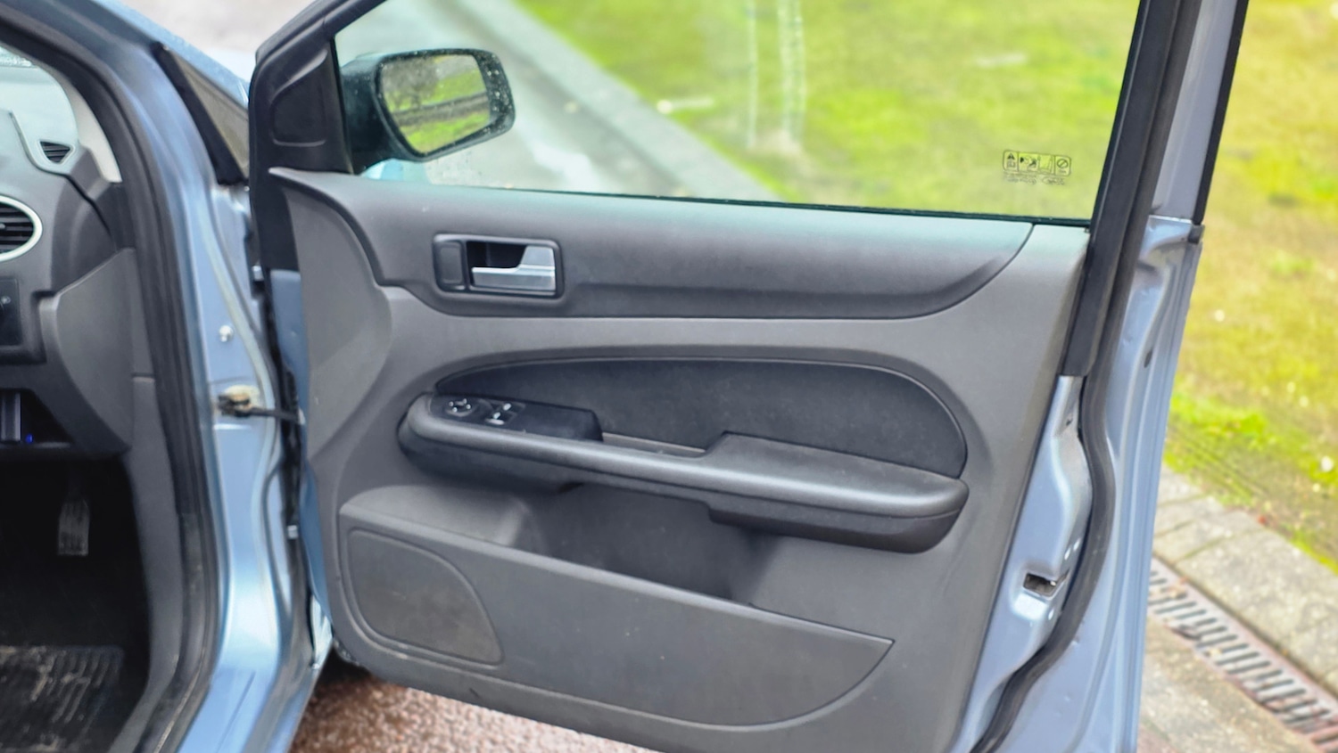 Used Ford Focus 2005 for sale - 77300539: Photo 19