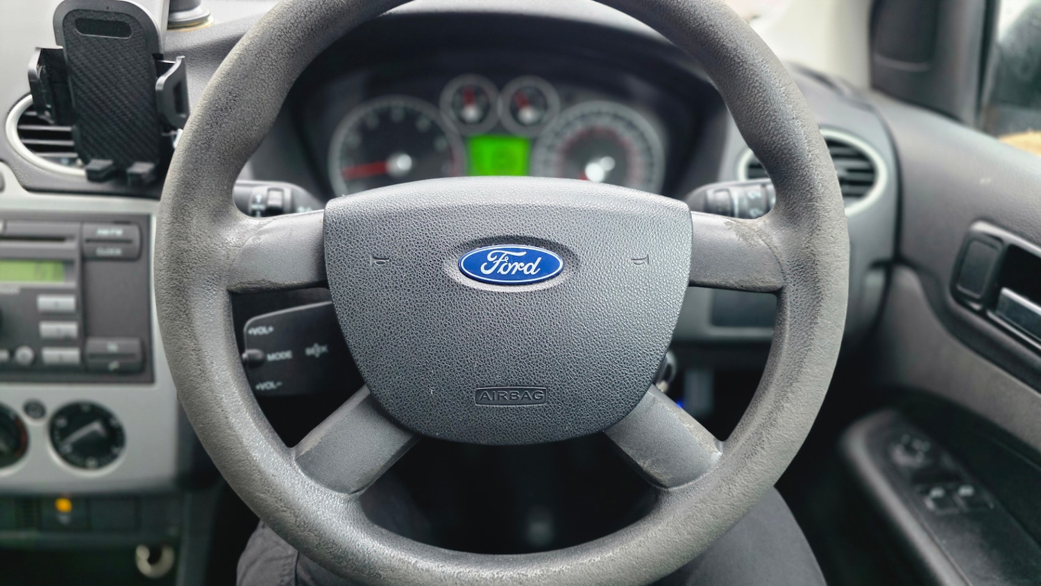 Used Ford Focus 2005 for sale - 77300539: Photo 28