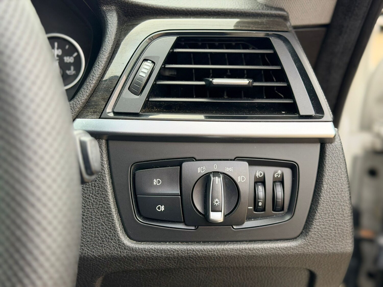 Used BMW 3 Series 2015 for sale - 77592532: Photo 14