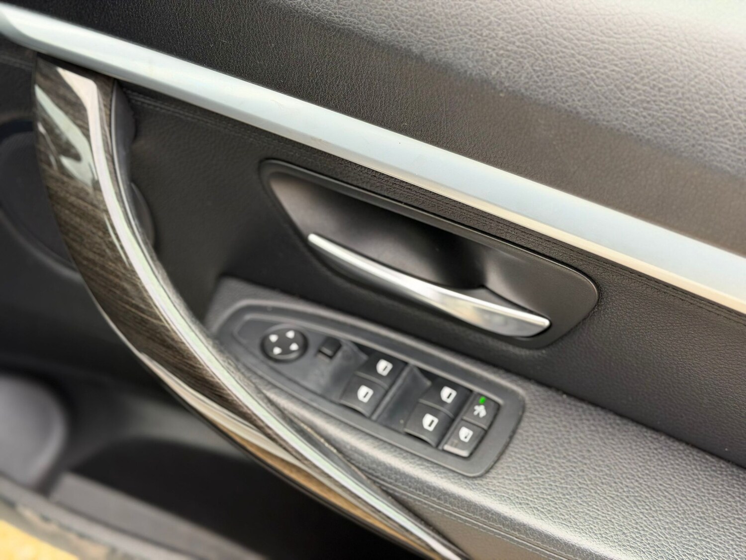 Used BMW 3 Series 2015 for sale - 77592532: Photo 15