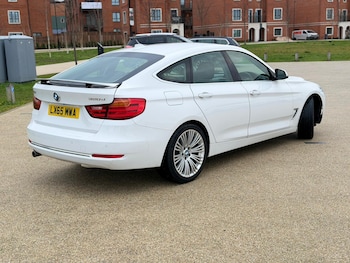 Used BMW 3 Series 2015 for sale - 77592532: Photo
