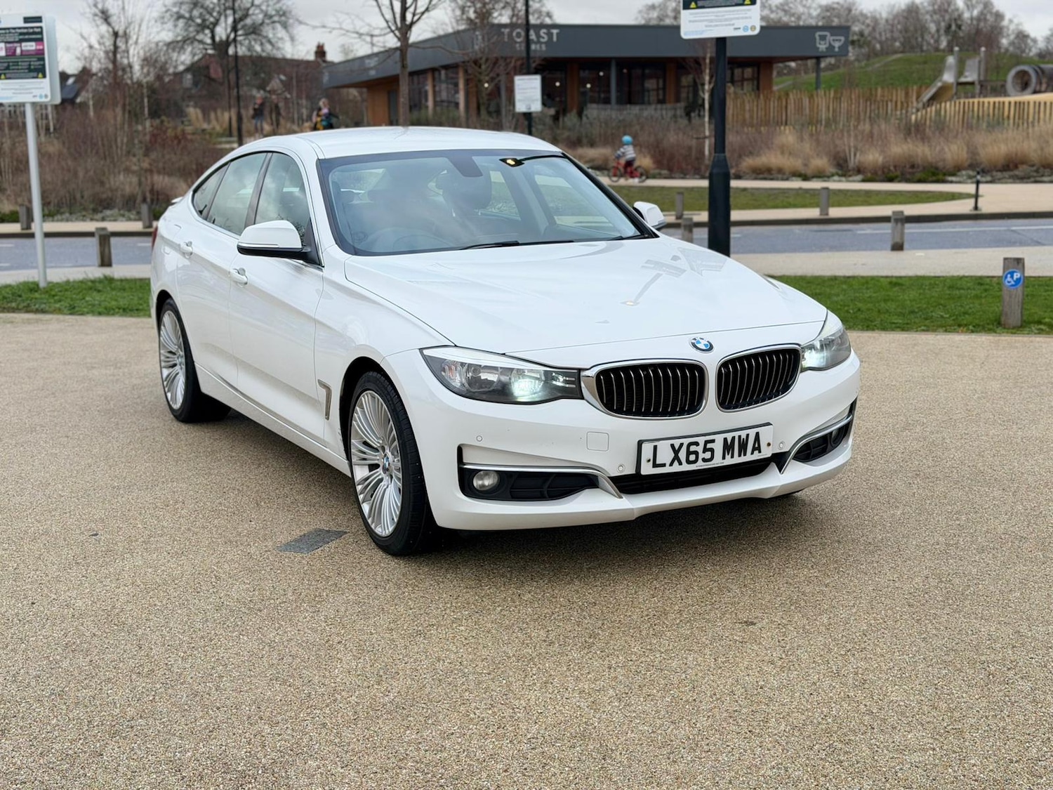 Used BMW 3 Series 2015 for sale - 77592532: Photo 5