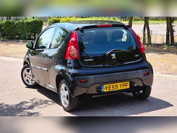 Used Peugeot 107 2009 for sale - 79240022: Photo