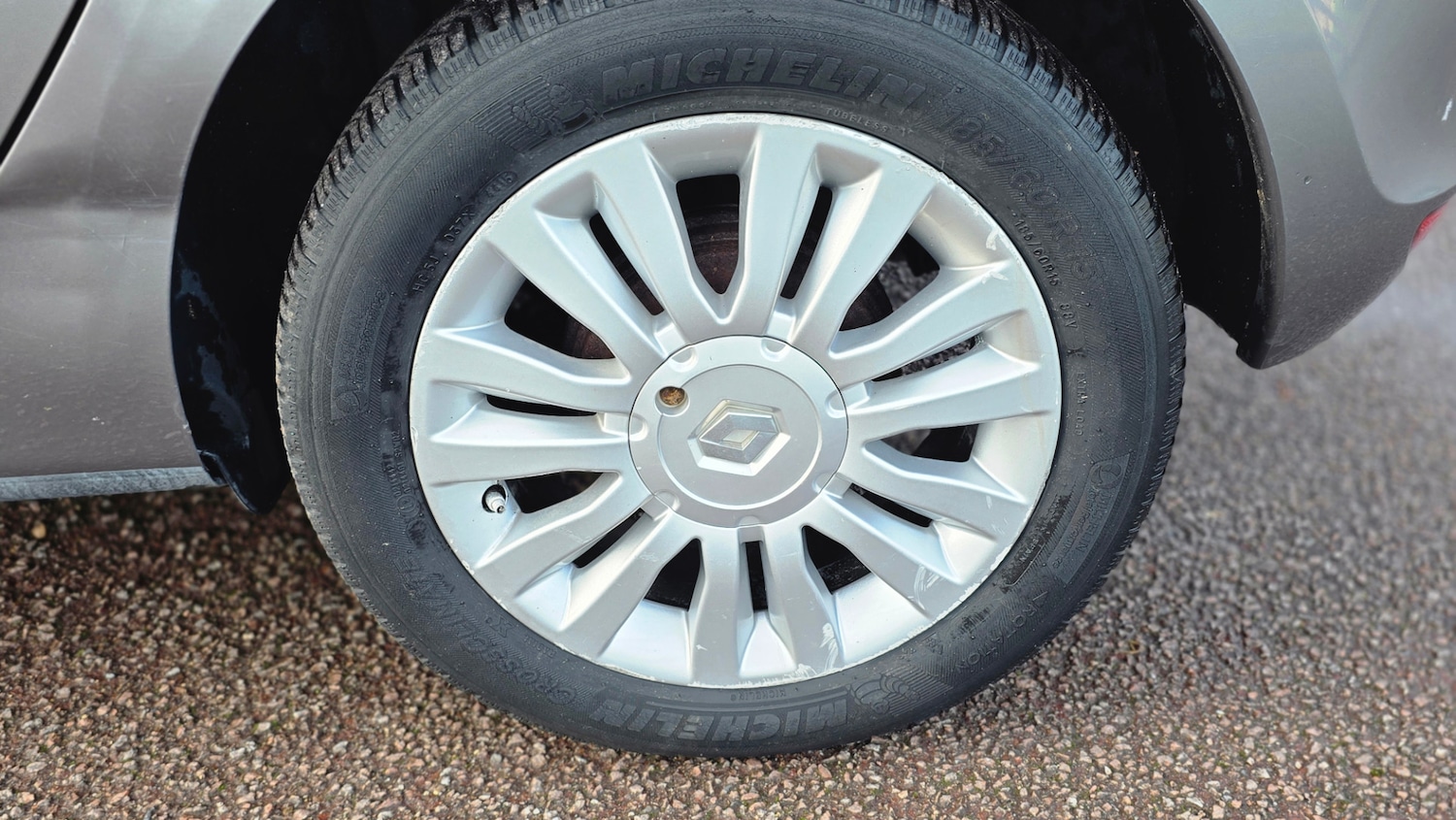 Used Renault Clio 2011 for sale - 77288786: Photo 14