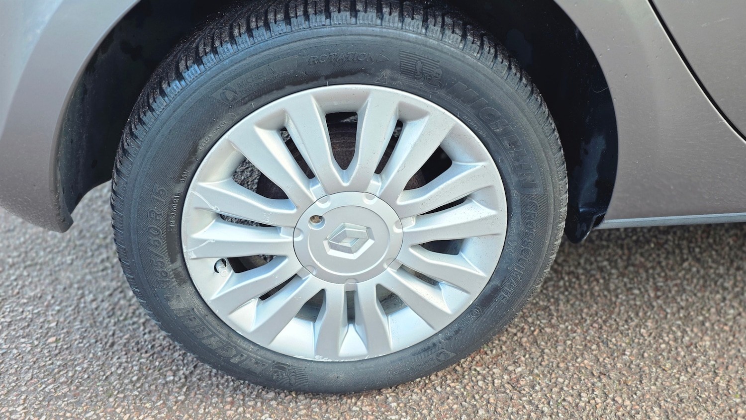 Used Renault Clio 2011 for sale - 77288786: Photo 15